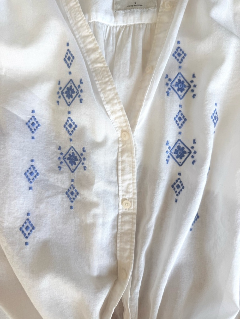 Gilly Hicks Shirt Sleeveless Tie-Front Tank Top Geometric Embroidery Size S - Picture 8 of 14
